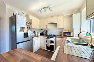 Kitchen- click for photo gallery